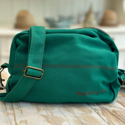 Wander Lightly Pouch - Crossbody / Clutch